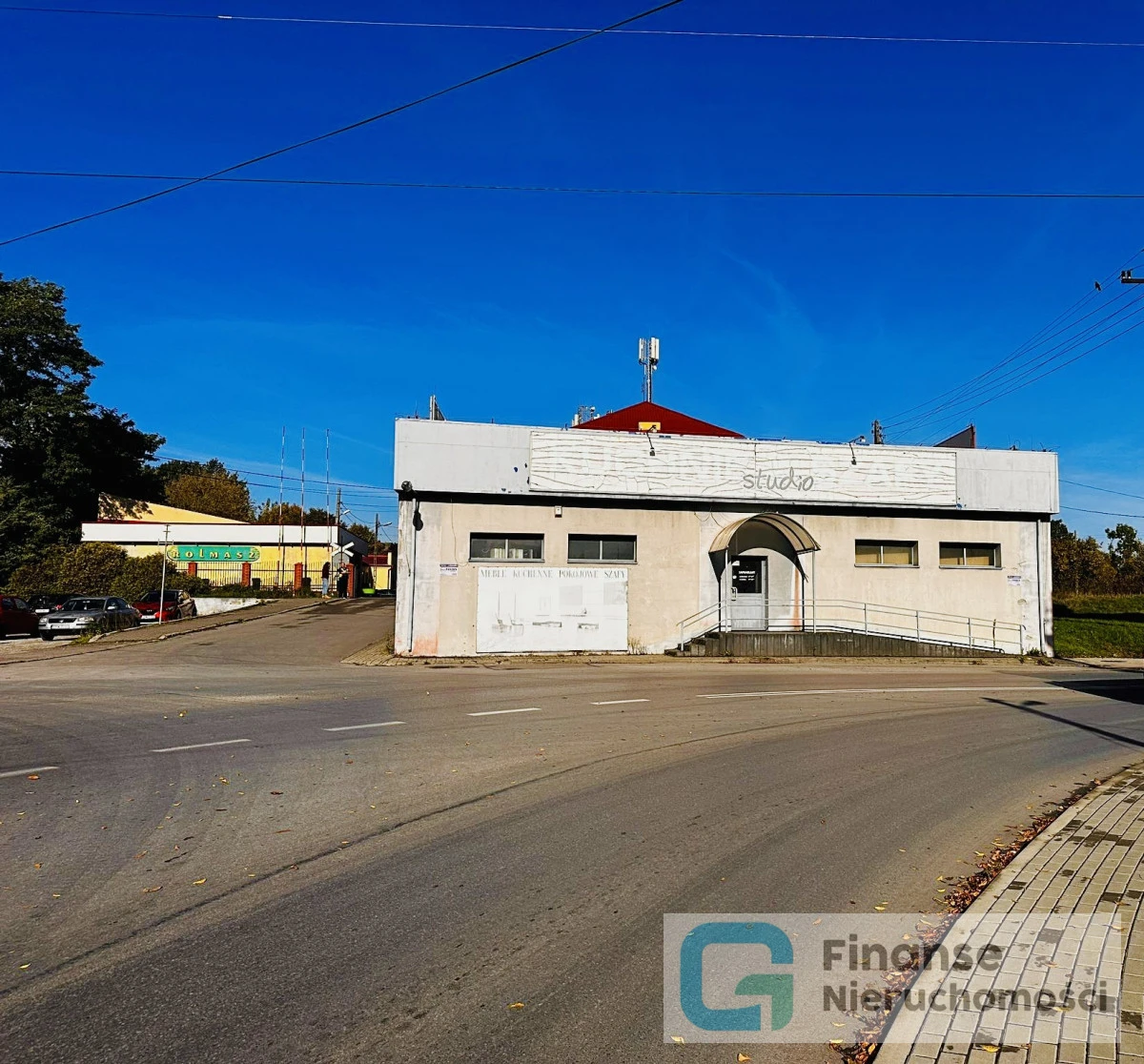 🏢 Budynek handlowo-usługowy | 464,87 m² | działka 656 m² | ul. Kolejowa, Rawa Mazowiecka