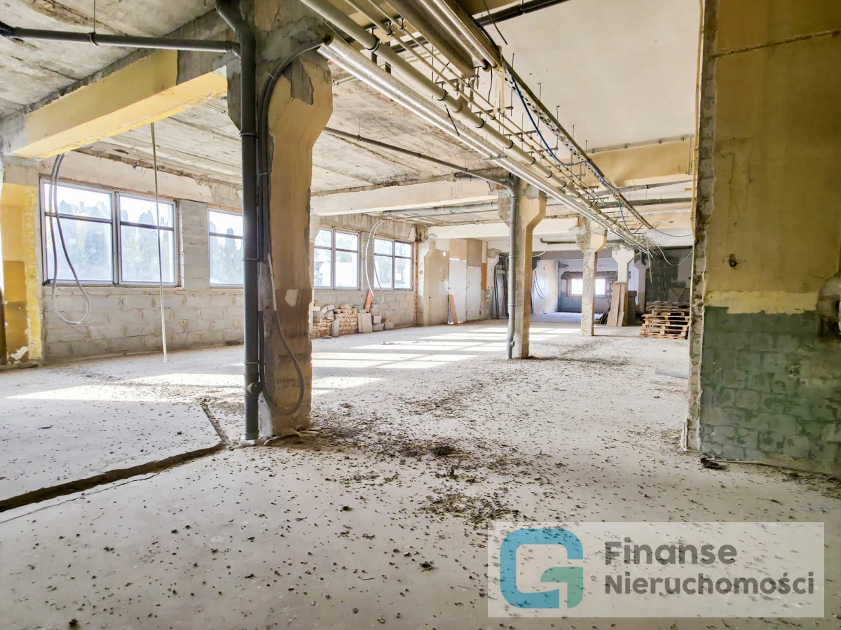 🏢 BUDYNEK USŁUGOWO-PRODUKCYJNY Z DUŻYM POTENCJAŁEM INWESTYCYJNYM | RAWA MAZOWIECKA, UL. KRAKOWSKA 11B | OK. 1565 m²