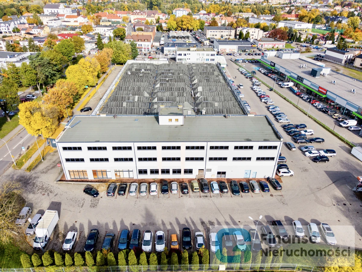 🏢 BUDYNEK USŁUGOWO-PRODUKCYJNY Z DUŻYM POTENCJAŁEM INWESTYCYJNYM | RAWA MAZOWIECKA, UL. KRAKOWSKA 11B | OK. 1565 m²