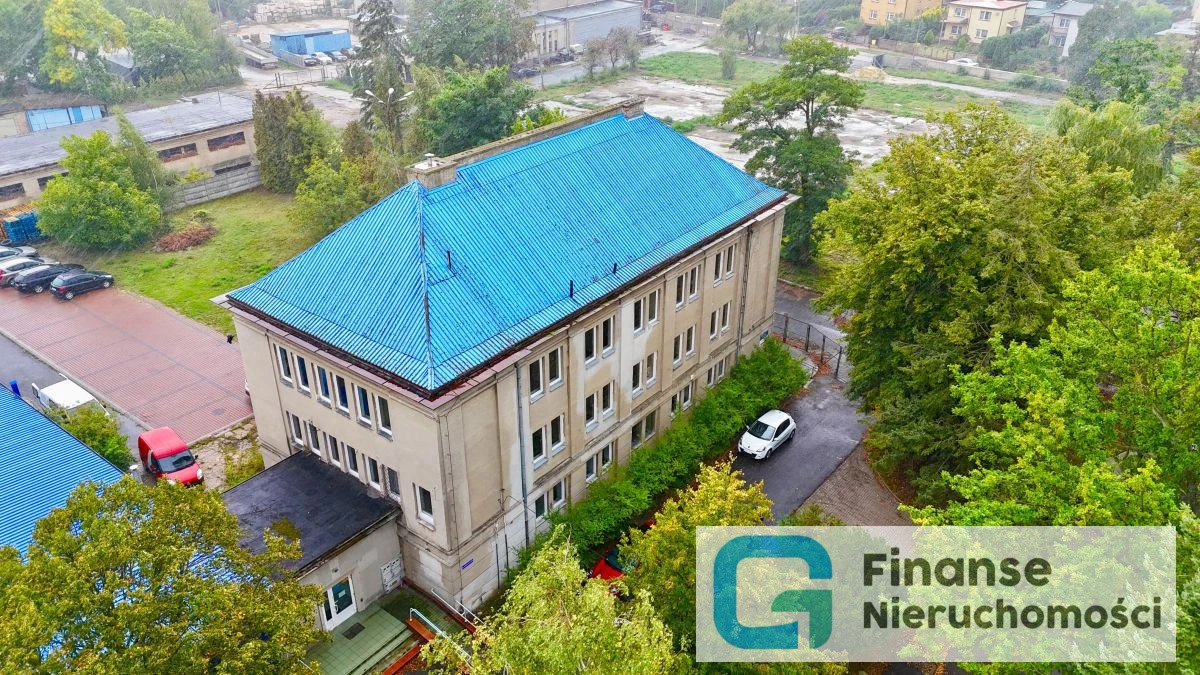 🏢 BUDYNEK USŁUGOWY Z POTENCJAŁEM INWESTYCYJNYM | RAWA MAZOWIECKA, UL. KRAKOWSKA 22B | 2 370 000 zł