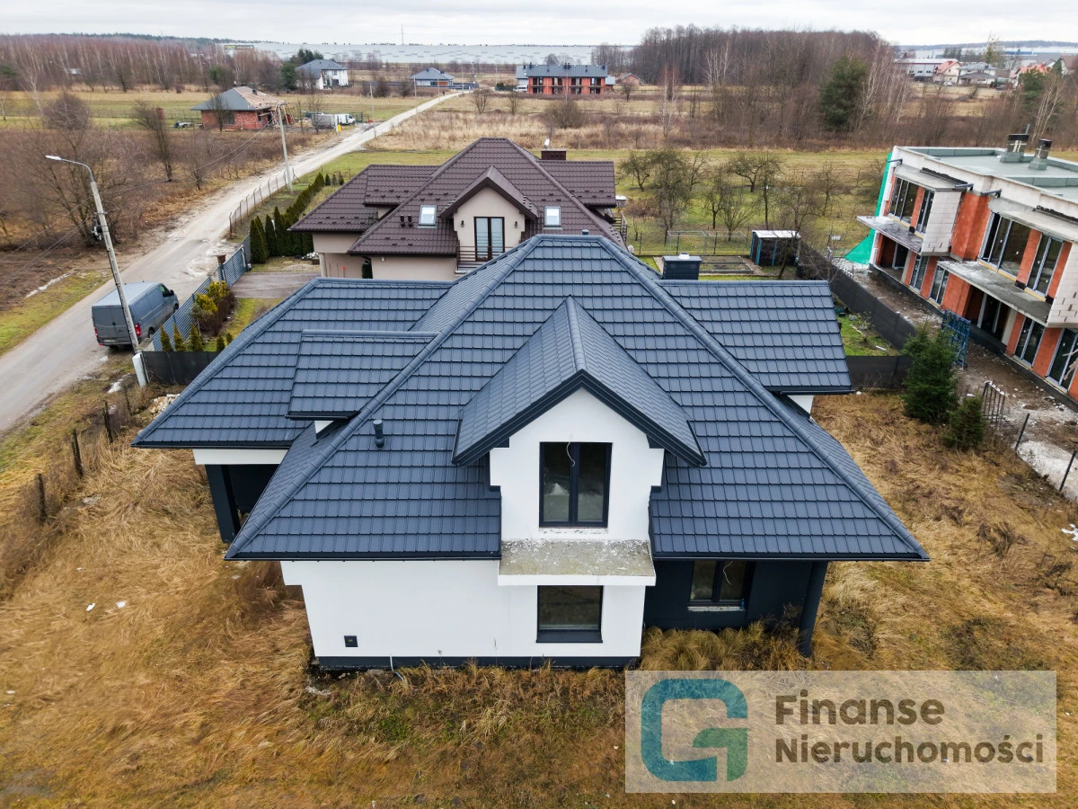 🏡 Dom wolnostojący 165 m² | Mszczonów, ul. Czereśniowa | Rynek pierwotny | Działka 700 m² | Garaż 