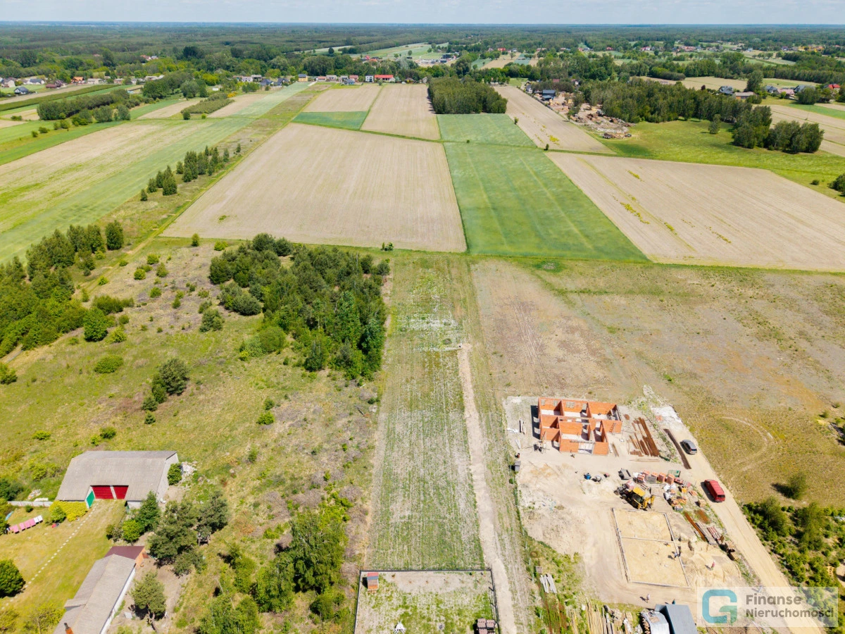 🏡 Działka budowlana 836 m² | Sierakowice Lewe | MPZP 8 MNu | Media w drodze |
