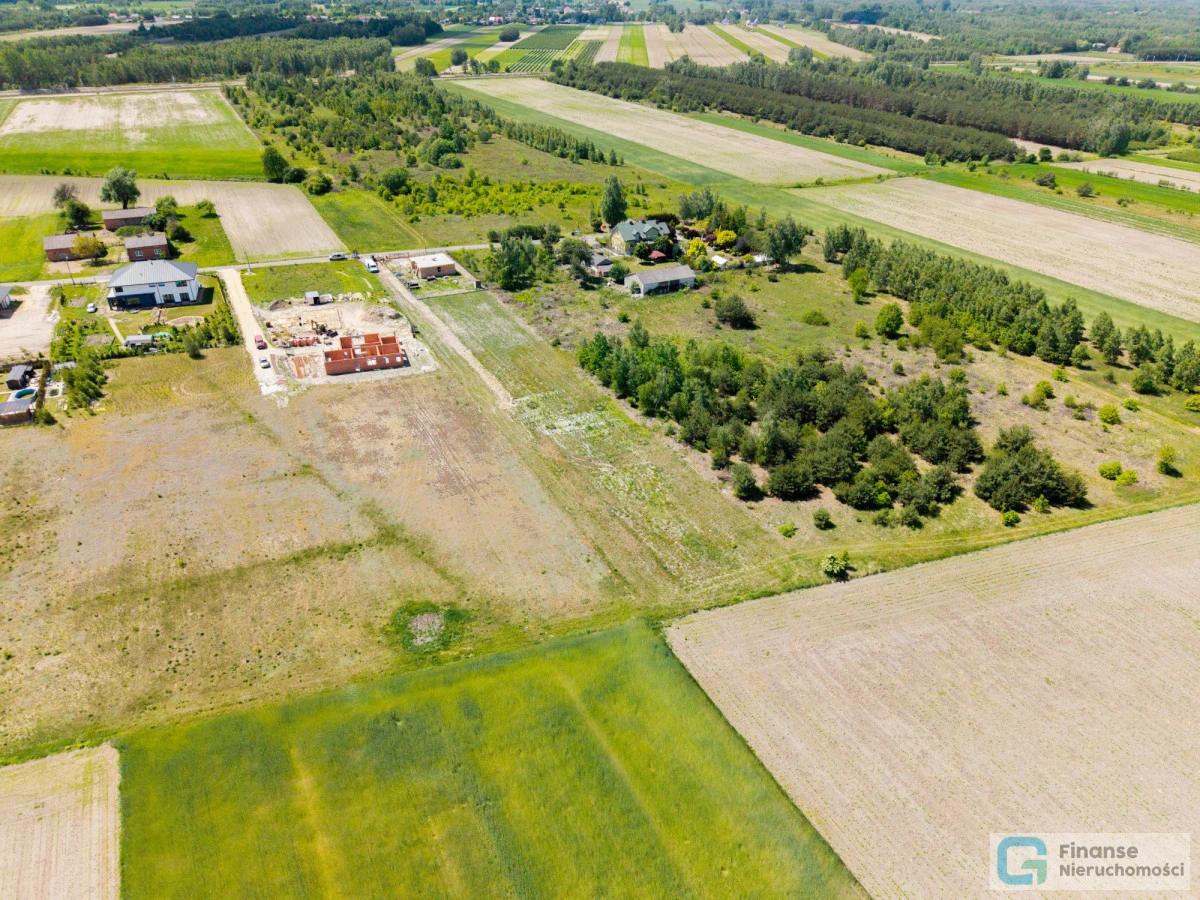 🏡 Działka budowlana 836 m² | Sierakowice Lewe | MPZP 8 MNu | Media w drodze |