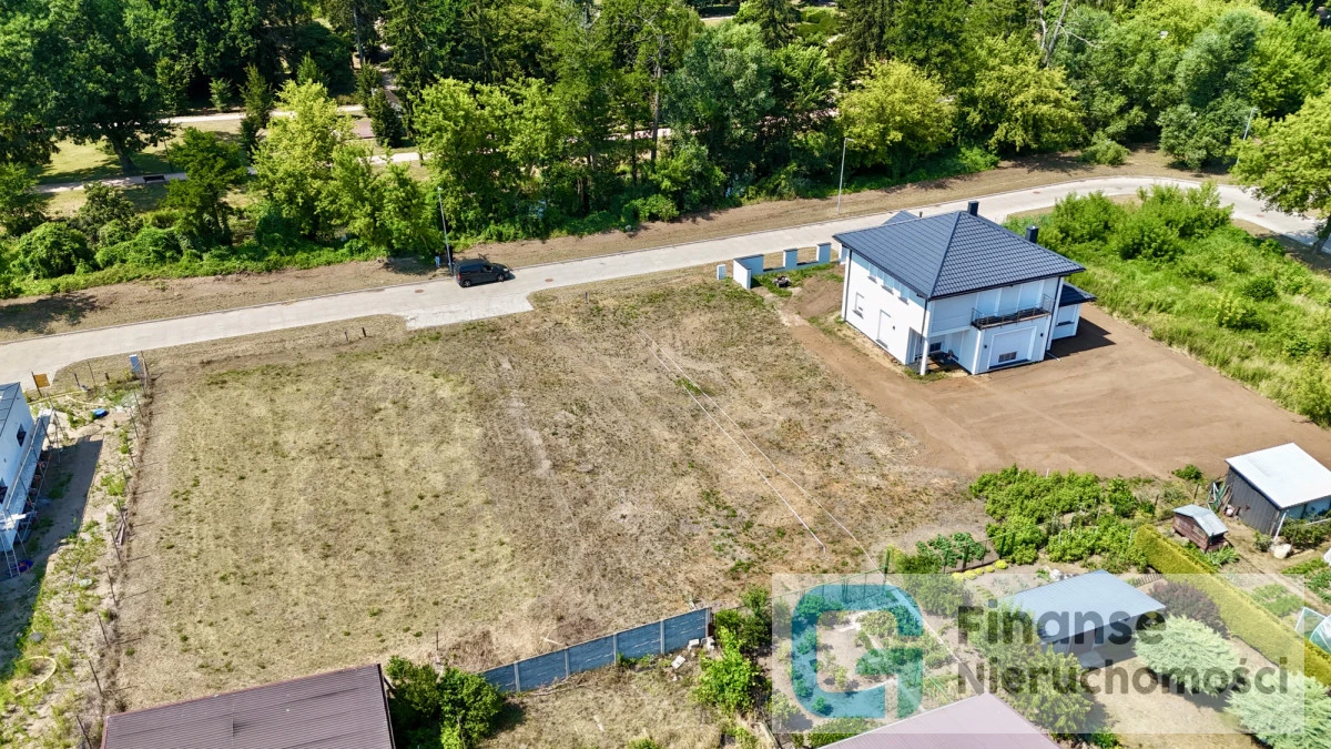 🏡 Działka budowlano-usługowa 777 m² | Rawa Mazowiecka | ul. Radosna | MNu | media | blisko parku i rzeki Rawki 🌿
