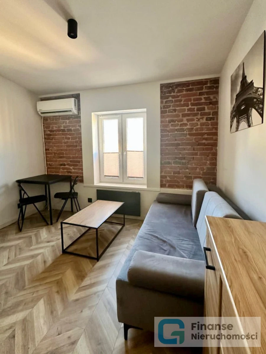 🏡 Kawalerka 20,91 m² | Łódź, ul. Berlińskiego | kamienica | klimatyzacja | cegła | pełne wyposażenie