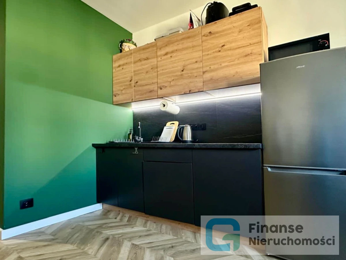 🏡 Kawalerka 20,91 m² | Łódź, ul. Berlińskiego | kamienica | klimatyzacja | cegła | pełne wyposażenie
