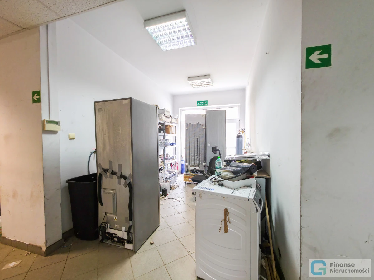 🏭 MAGAZYN + POWIERZCHNIE BIUROWE NA WYNAJEM | 810 m² MAGAZYNU | 540 m² BIUR | DZIAŁKA 11 309 m² | DUŻY TEREN OPERACYJNY
