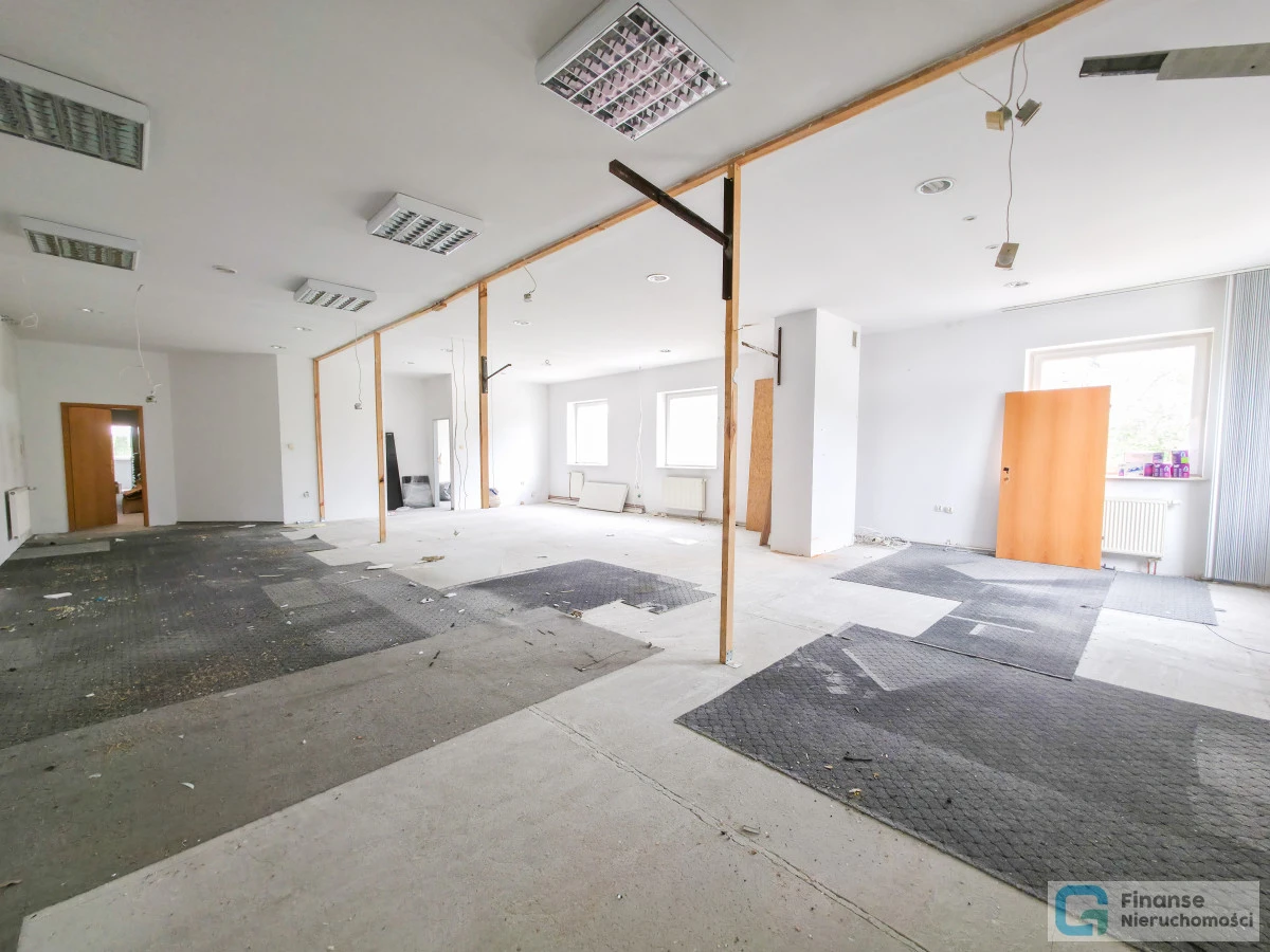 🏭 MAGAZYN + POWIERZCHNIE BIUROWE NA WYNAJEM | 810 m² MAGAZYNU | 540 m² BIUR | DZIAŁKA 11 309 m² | DUŻY TEREN OPERACYJNY