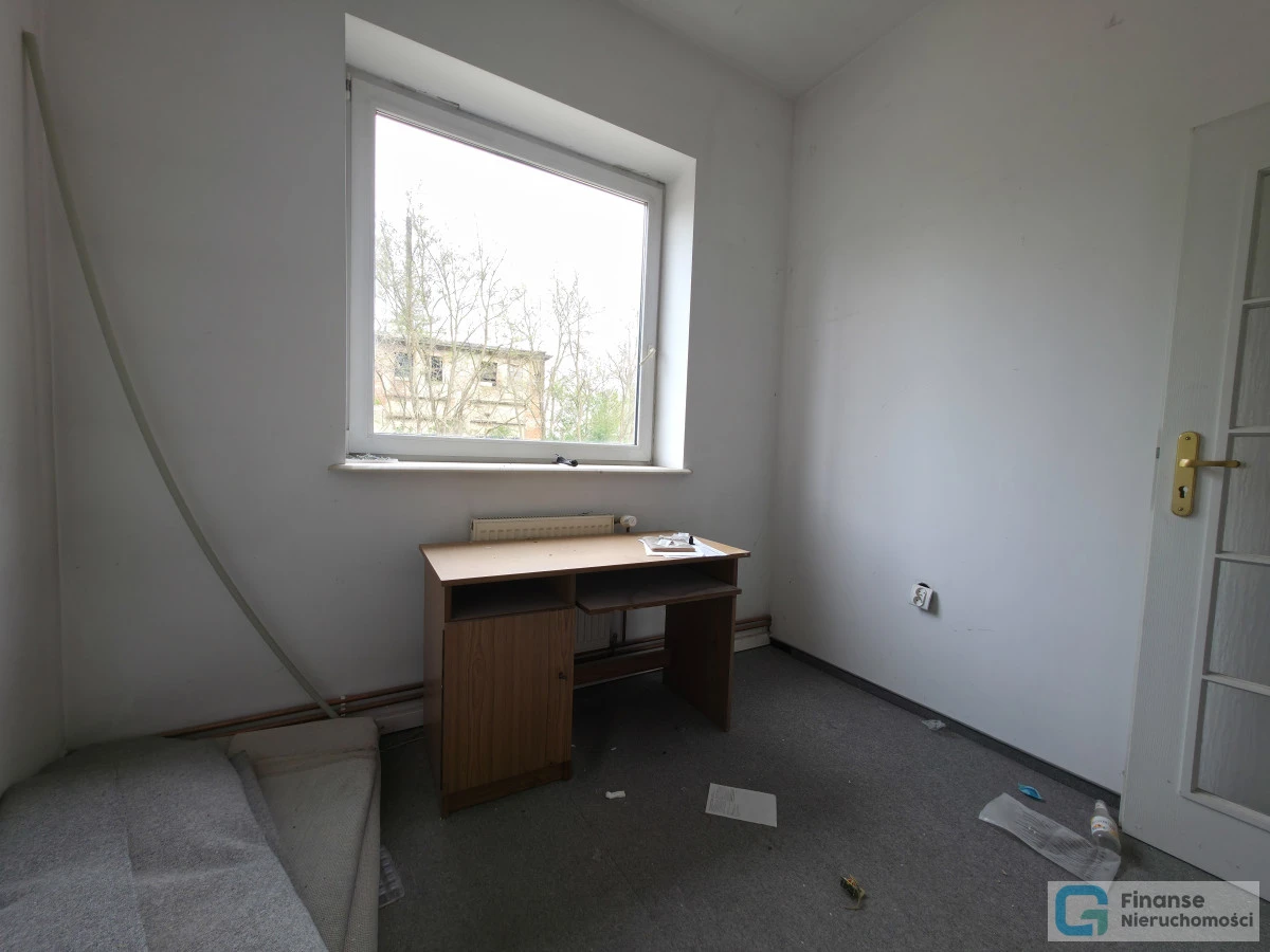 🏭 MAGAZYN + POWIERZCHNIE BIUROWE NA WYNAJEM | 810 m² MAGAZYNU | 540 m² BIUR | DZIAŁKA 11 309 m² | DUŻY TEREN OPERACYJNY