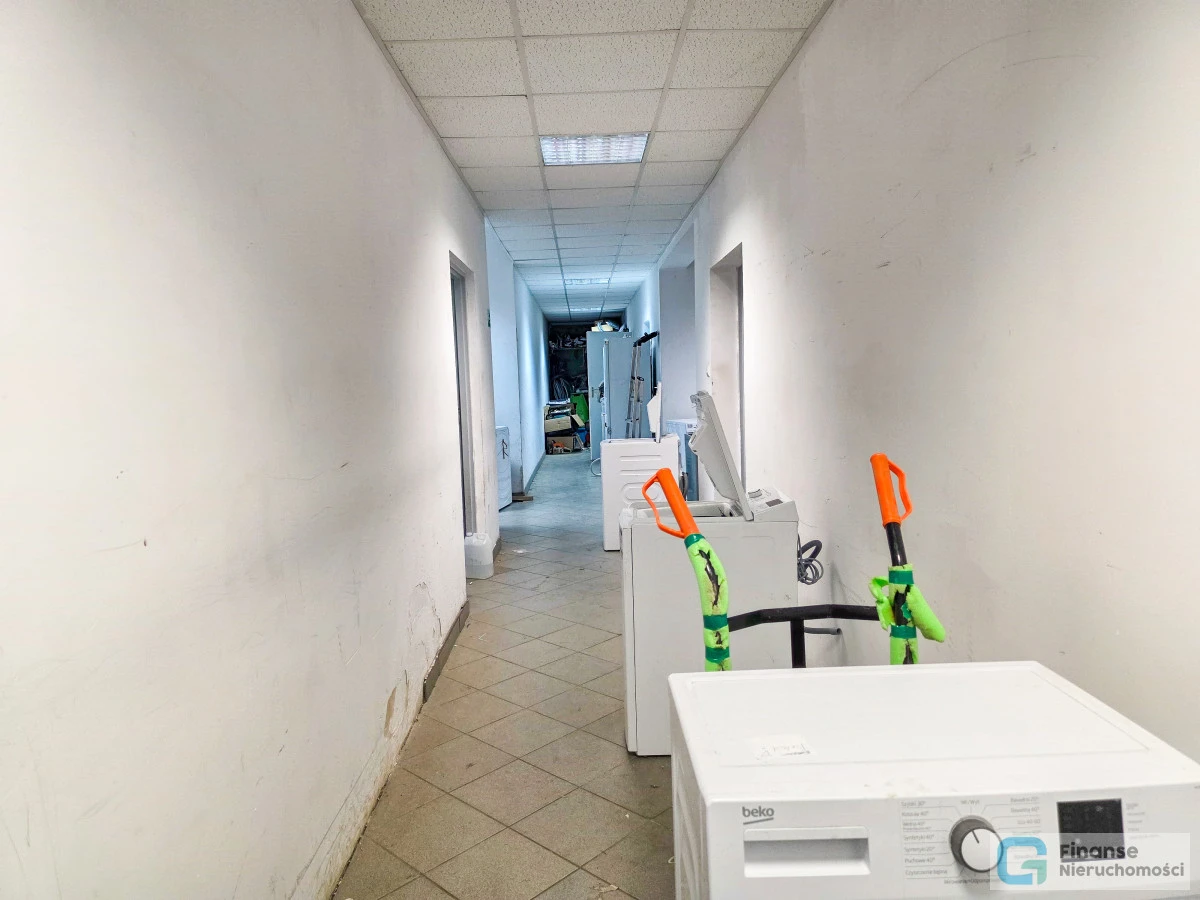 🏭 MAGAZYN + POWIERZCHNIE BIUROWE NA WYNAJEM | 810 m² MAGAZYNU | 540 m² BIUR | DZIAŁKA 11 309 m² | DUŻY TEREN OPERACYJNY