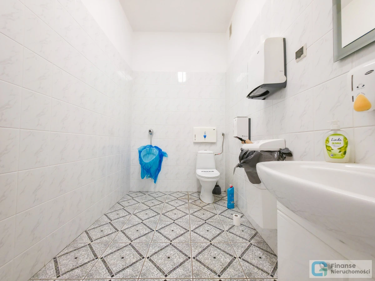 🏭 MAGAZYN + POWIERZCHNIE BIUROWE NA WYNAJEM | 810 m² MAGAZYNU | 540 m² BIUR | DZIAŁKA 11 309 m² | DUŻY TEREN OPERACYJNY