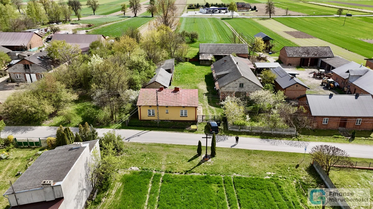 🏡 Siedlisko z dużym potencjałem | Dom 120 m² | Działka 8500 m² | 4 budynki gospodarcze | 330 000 zł